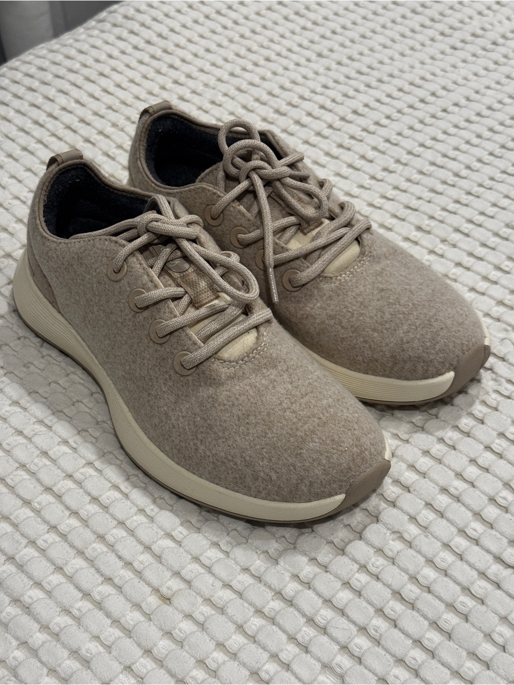 allbirds Wool Runner NZ Waterproof – cream/beige